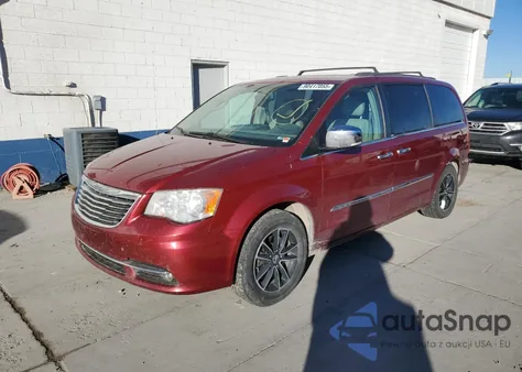 2013 Chrysler Town & Country Touring L from USA, damaged, VIN 2C4RC1CGXDR818859